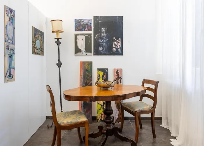 Art Galliera 公寓